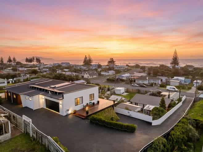 44A Moana Street, Otaki Beach
