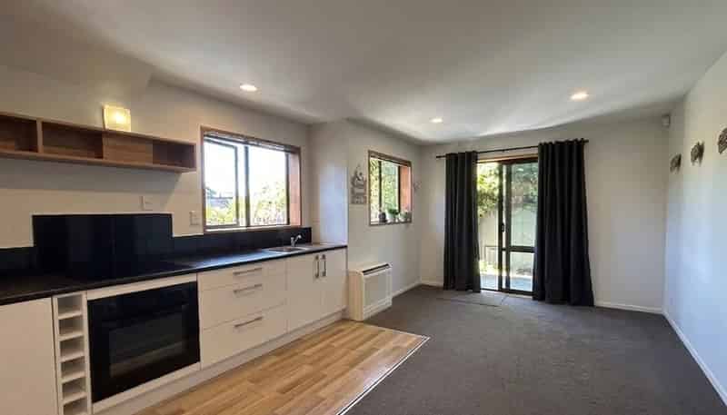 64B Hensman Road, Queenstown Hill