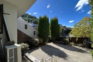 64B Hensman Road, Queenstown Hill