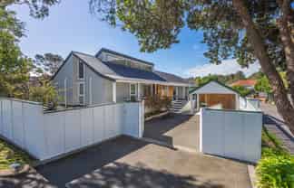 175 Raumati Road, Raumati Beach