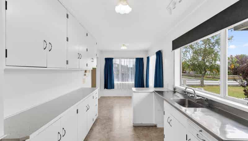 63 Alexander Avenue, Onekawa