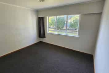 206 Tukapa Street, Westown