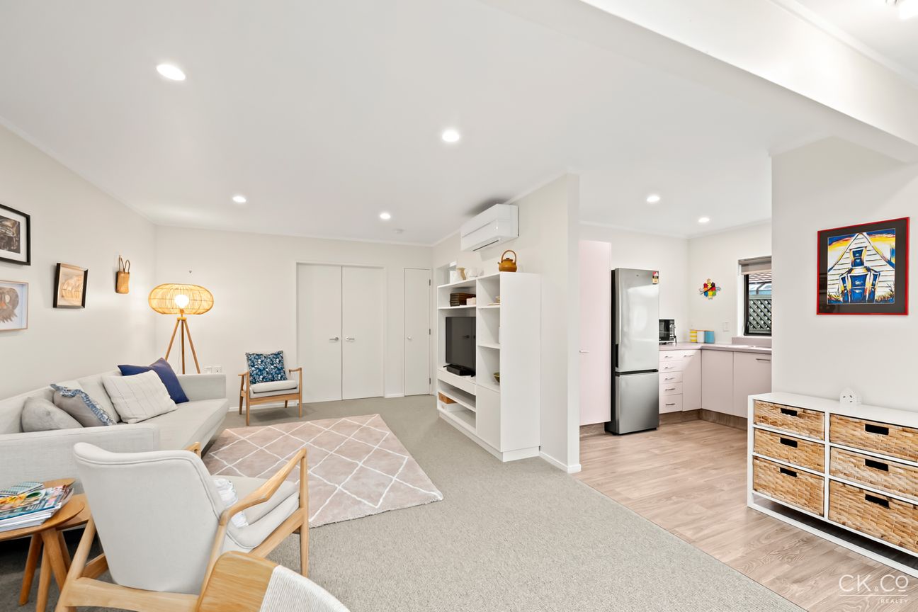 $50,000 PRICE REDUCTION - Vista 4