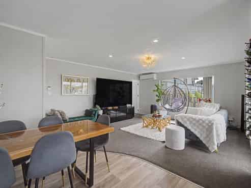 2/24 McQuarrie Avenue, Wattle Downs
