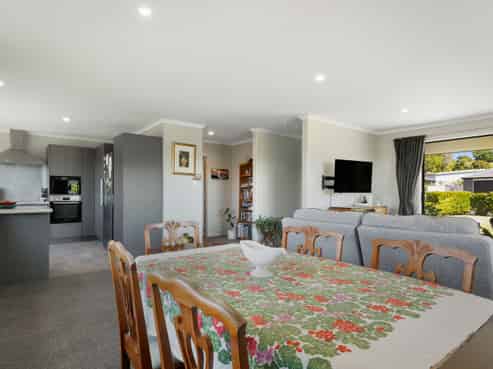 1 Anatere Rise, Athenree