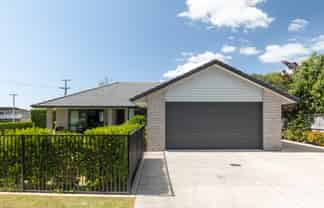 1 Anatere Rise, Athenree