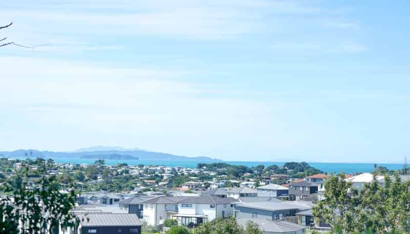 3 Tawhana Crescent, Red Beach
