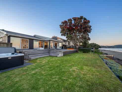 305 Hibiscus Coast Highway, Orewa