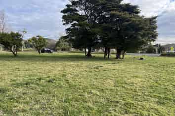 8 Jones Street, Porangahau
