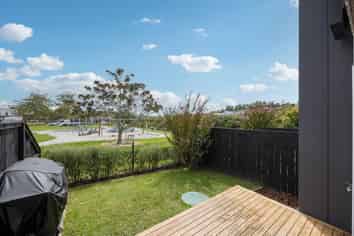 10/3 Walsh Road, Milldale