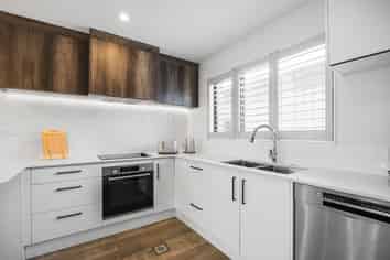 10/3 Walsh Road, Milldale