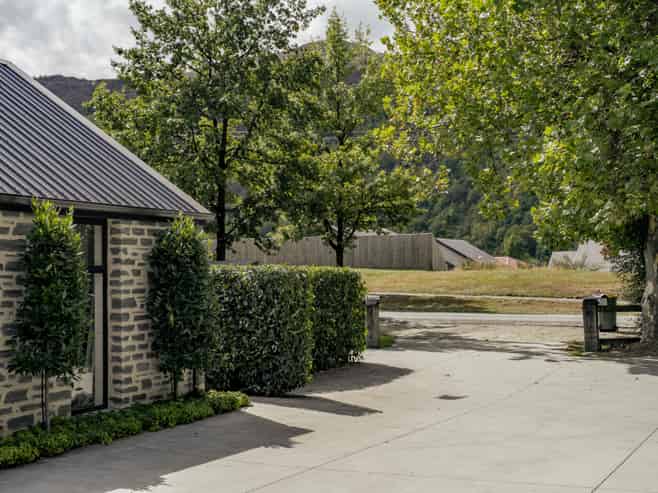 90-90A Centennial Avenue, Arrowtown
