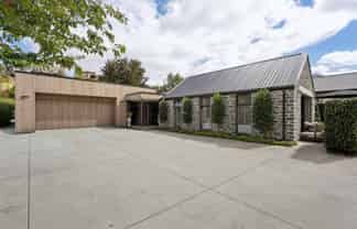 90-90A Centennial Avenue, Arrowtown
