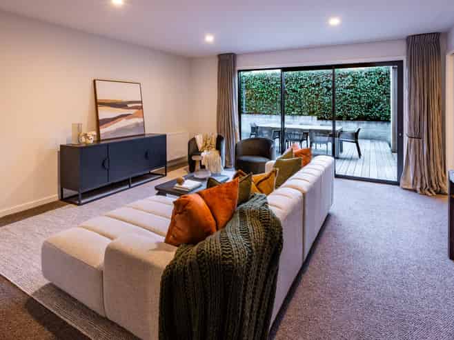 90-90A Centennial Avenue, Arrowtown
