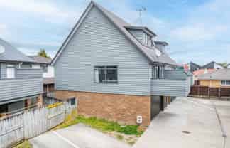 15B Greensboro Street, Hamilton East