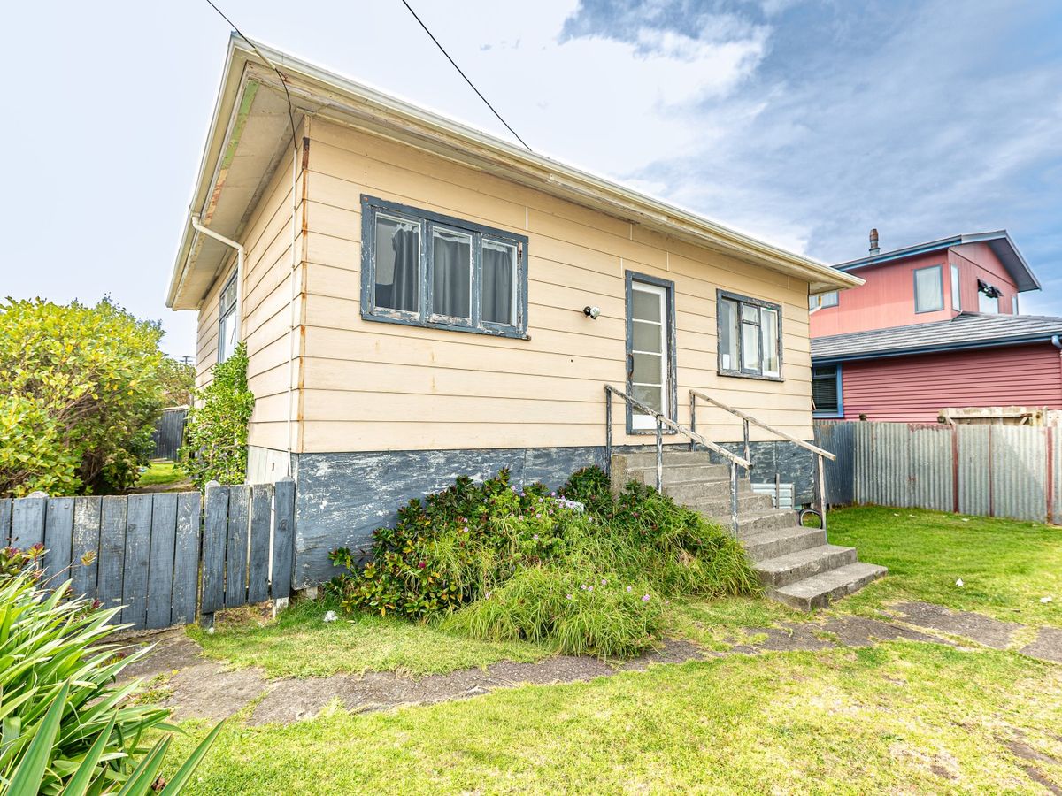 16 Aotea Street, Castlecliff, Whanganui, Manawatu / Whanganui