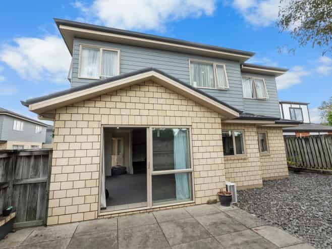 2 Gary John Lane, Frankton