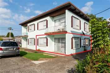 2/7 Begbie Place, Sandringham