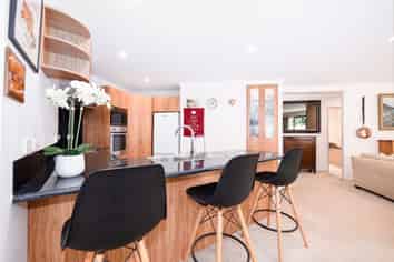 25 School Road, Paihia