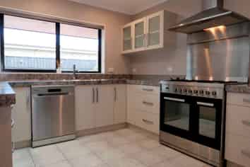 6 Trusham Ct, Paraparaumu