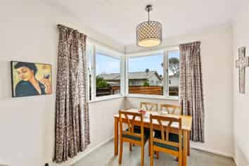 13 Larnoch Road, Henderson