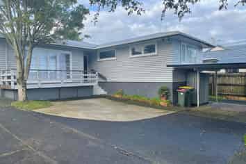 13 Larnoch Road, Henderson