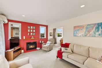 13 Larnoch Road, Henderson