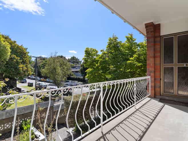 5/1A Shipherds Avenue, Epsom