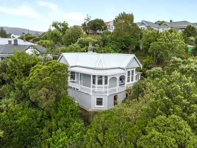 15 Clifford Street, Dalmore