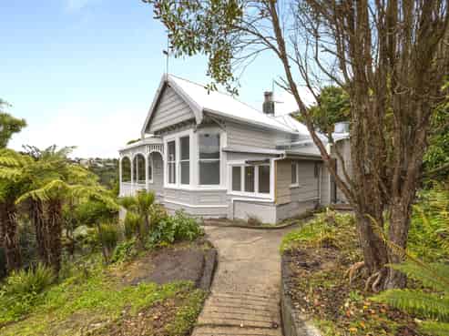 15 Clifford Street, Dalmore