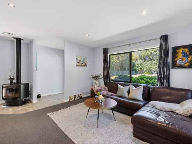 5 Southill Way, Pyes Pa