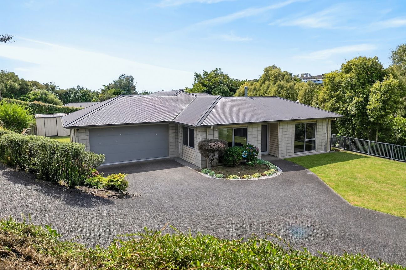 Big Land and Gated Peace of Mind - Widok 2