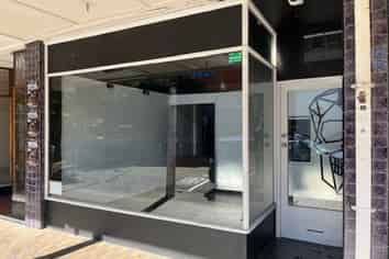 Retail shopping 40 George Street