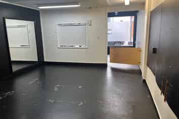 Retail shopping 40 George Street