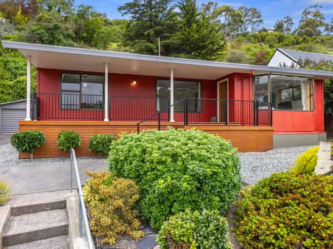 7 Glenstrae Road, Redcliffs