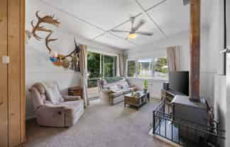 1 Reid Avenue, Luggate