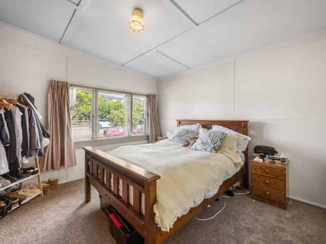 1 Reid Avenue, Luggate