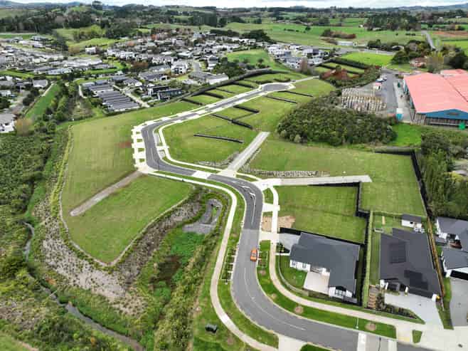  Rongoa Maori Way, Pukekohe