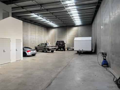 Road Frontage Unit