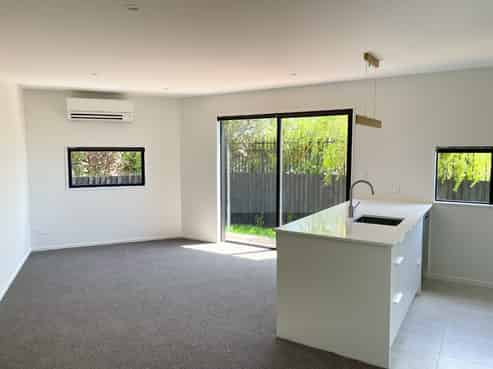 16 Kipax Place , Riccarton