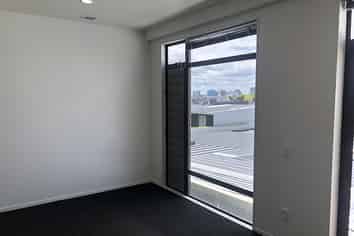 GF/9 Charlotte Street, Eden Terrace