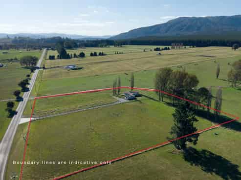 712 Ash Pit Road, Rerewhakaaitu