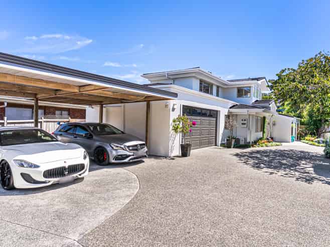 484 Beach Road, Murrays Bay