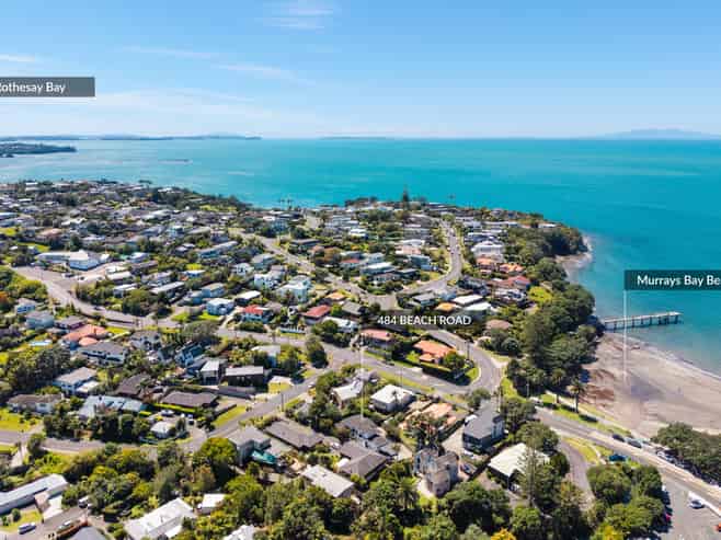 484 Beach Road, Murrays Bay
