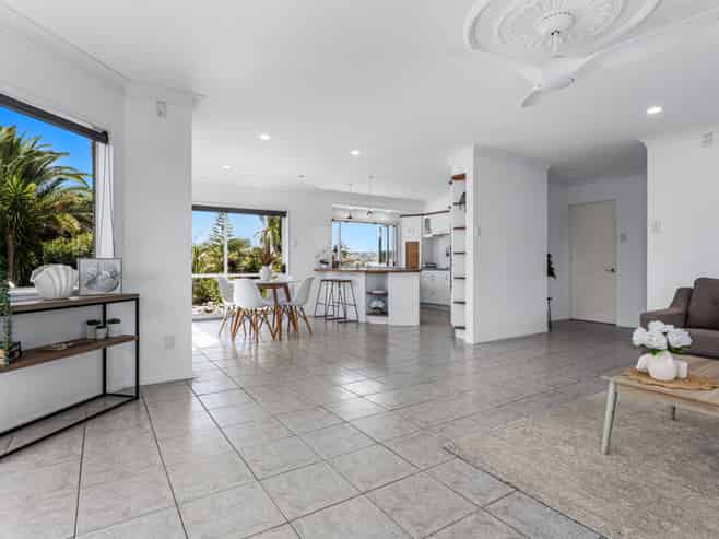 34 Ohuirehe Road, Coastlands