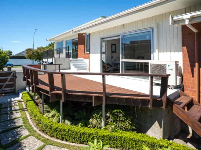 309 Avonhead Road, Avonhead