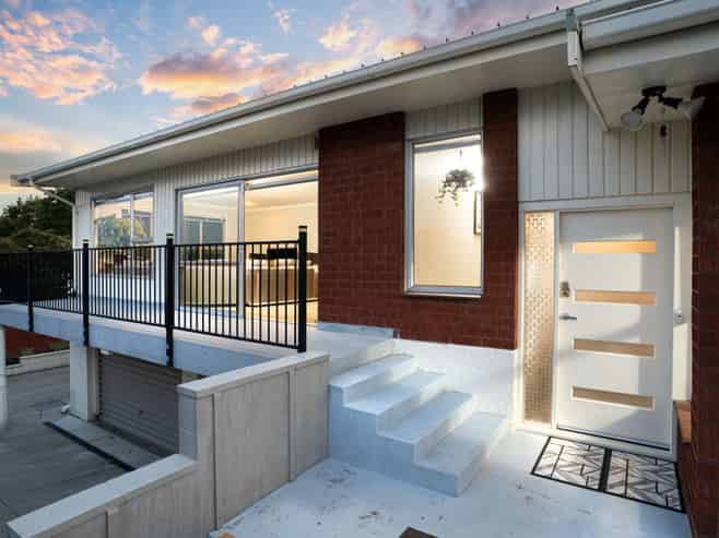 309 Avonhead Road, Avonhead