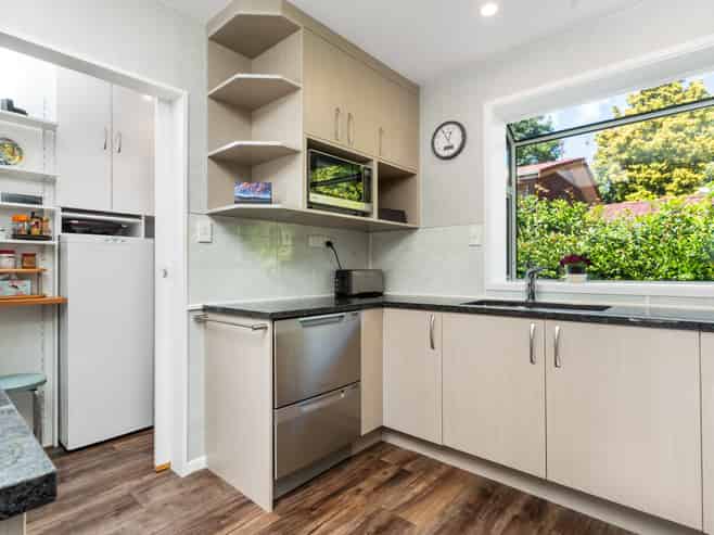 309 Avonhead Road, Avonhead