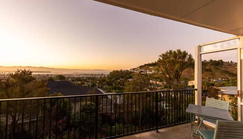 80 Arapiki Road, Stoke