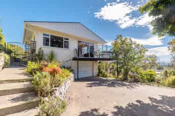 80 Arapiki Road, Stoke